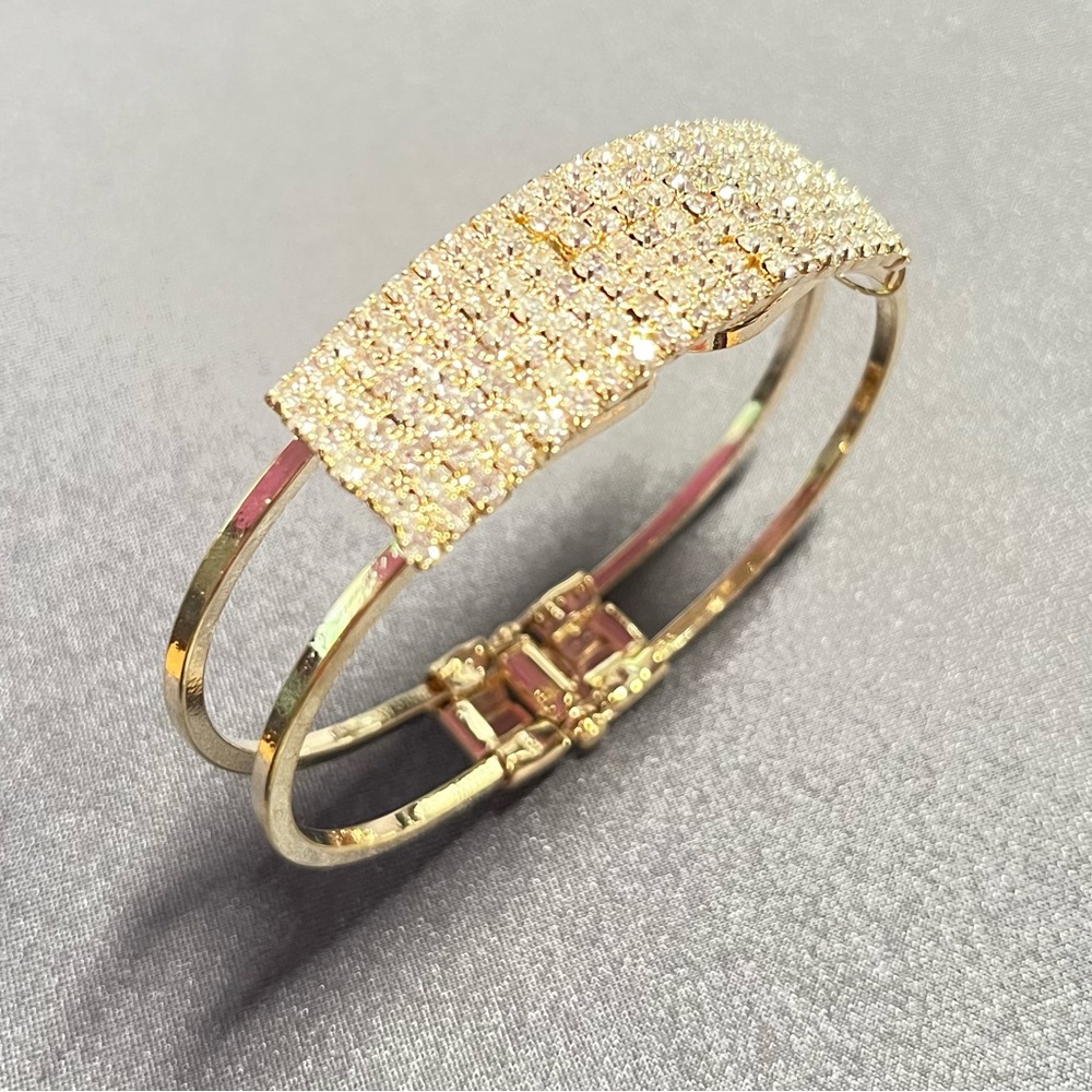 Gold Tone Rhinestone Bangle Bracelet Front Clasp Closure Pave Crystal Statement